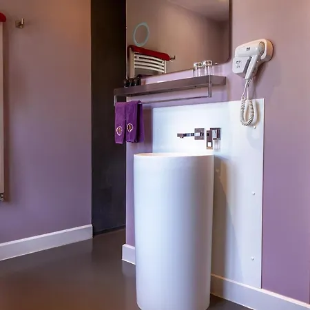 Saint-georges -located In The Centre Of Bruges- Bed & Breakfast Brugge